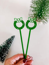 Load image into Gallery viewer, Christmas Wreath Drink Stirrers