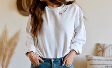 Load image into Gallery viewer, Dog Mama Sweater