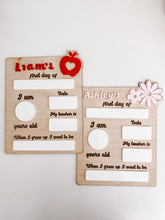 Load image into Gallery viewer, Back To School Sign