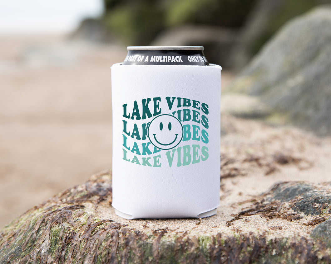 Smiley Face Lake Vibes Can Cooler