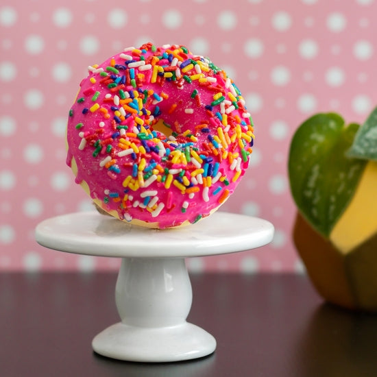 birthday cake bath bomb